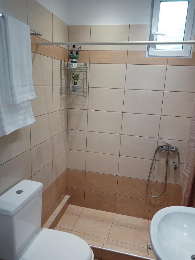 Roses 2 Apartman Szkála Szotírosz Kültér fotó