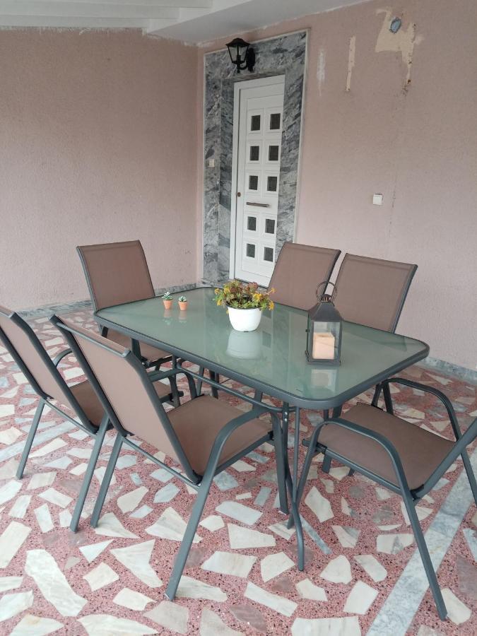 Roses 2 Apartman Szkála Szotírosz Kültér fotó